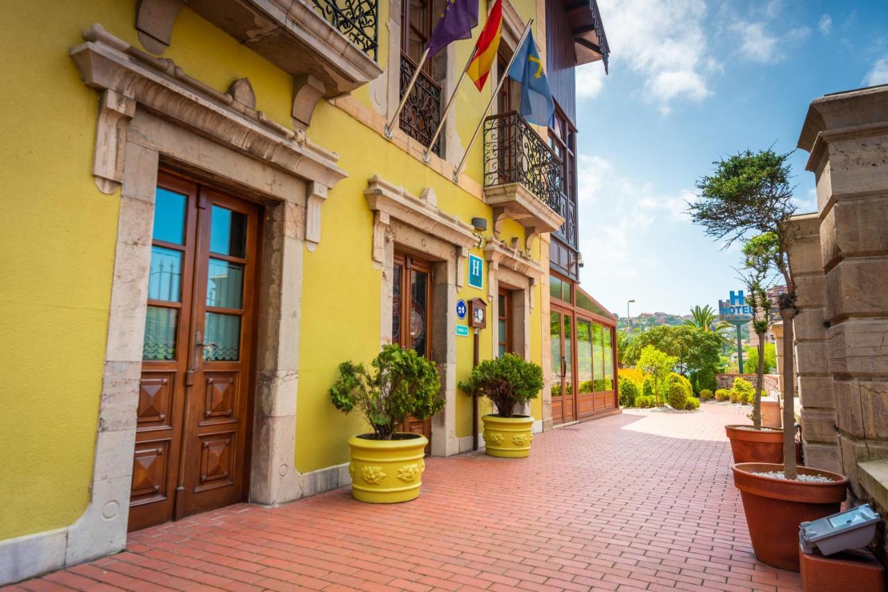 Hotel Castillo De Gauzon Salinas  Exteriör bild